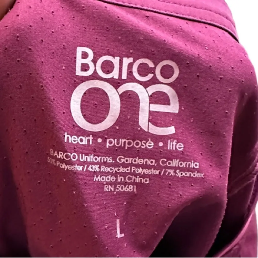 Barco One Uniform Scrub Shirt Size L - Image 5