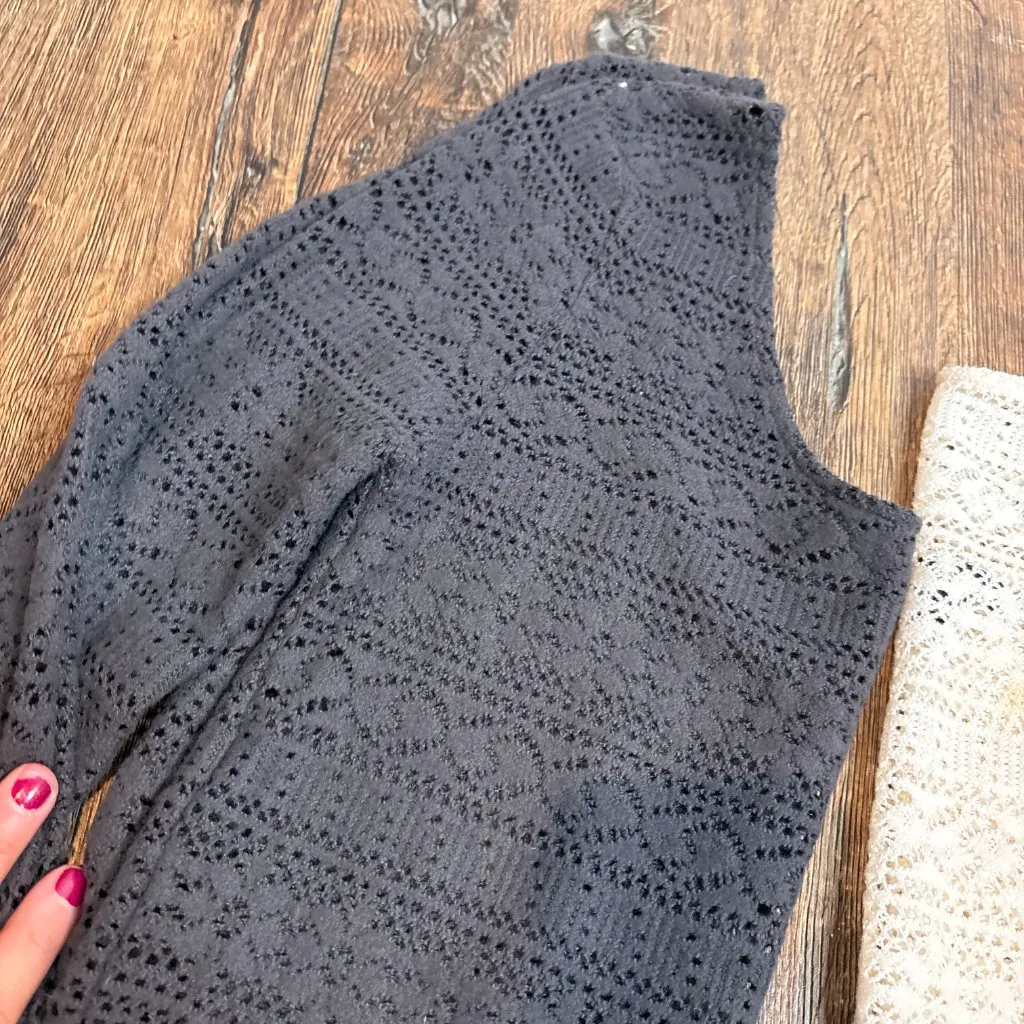 American Eagle crochet cropped long sleeve tops - Bundle of 2 - Image 3