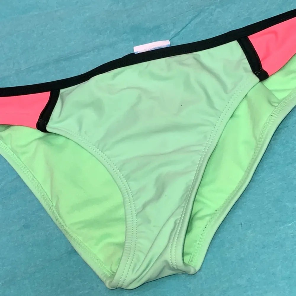 California Waves bikini bottom - Image 3