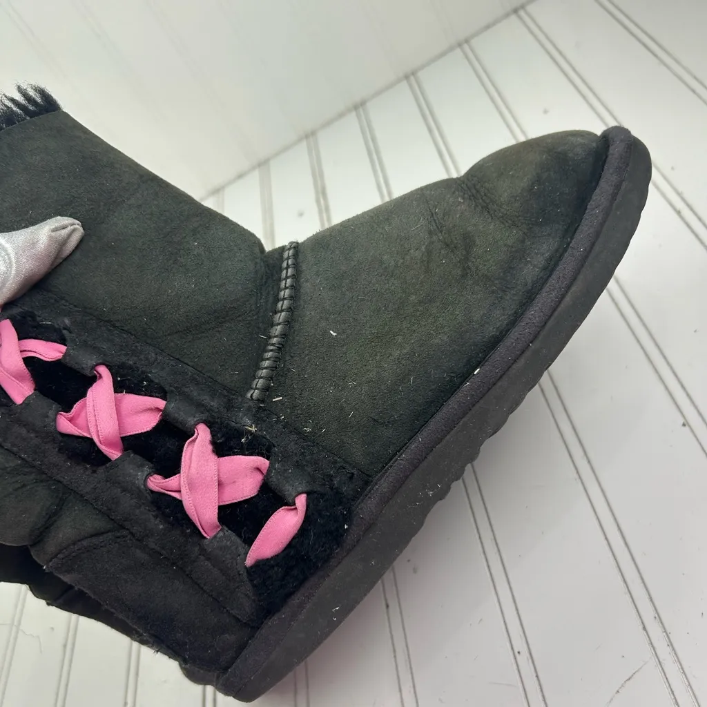 UGG Black Suede Short Boots with Pink Ribbon Detail Women’s Size 5 - Image 10
