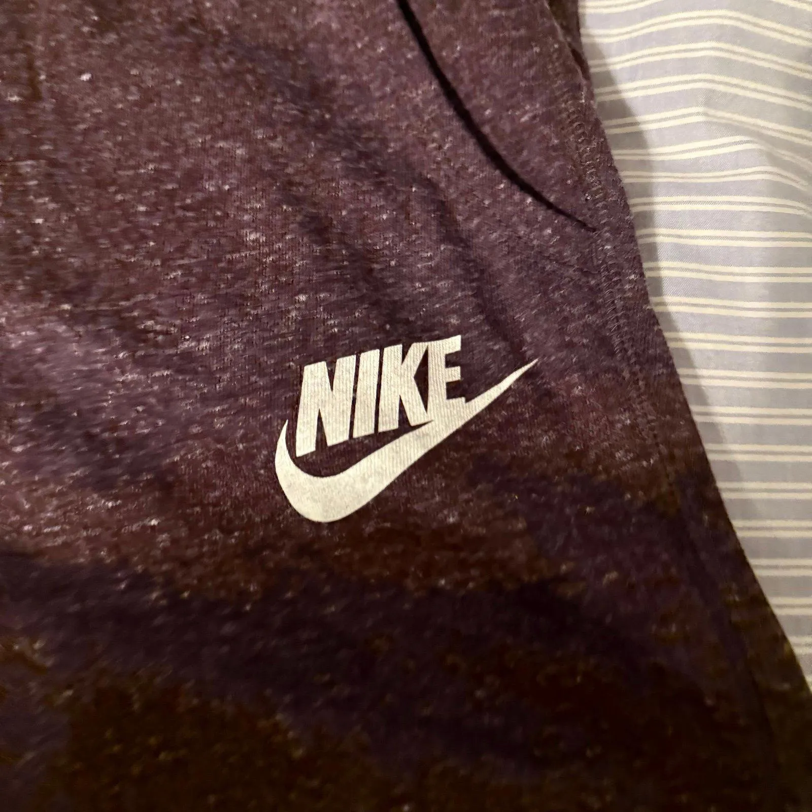 Nike Capri Joggers - Image 2