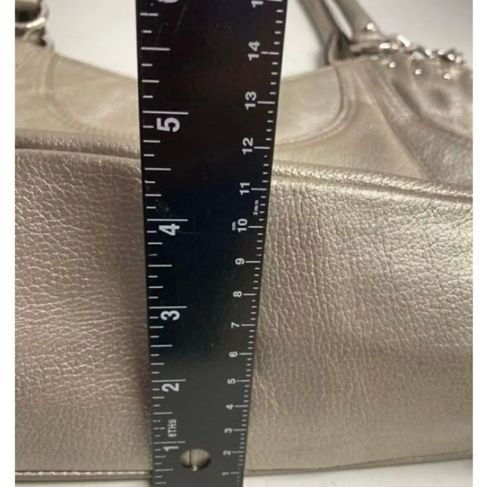 TIGNANELLO Women’s Double Strap Metallic Pebble Leather Handbag 8.5X4.5X… Silver - Image 8