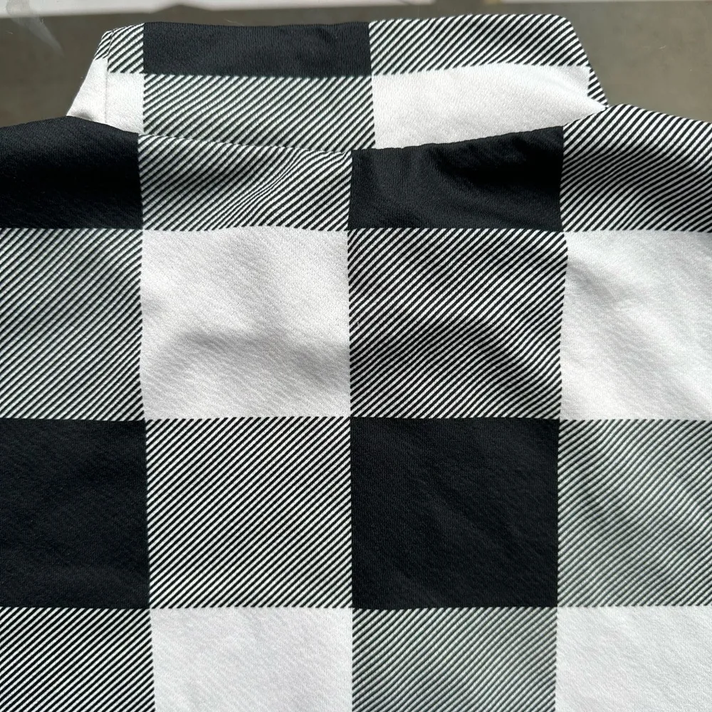 SHEIN Buffalo Plaid Mock Neck Short Sleeve Crop Top in Black/White - Size Small - Image 15