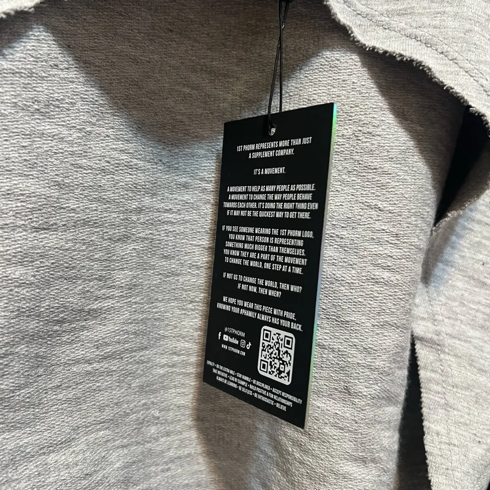 1st Phorm NWT Refine Ultra Crop Light Heather Grey Size Medium Gray - Image 13