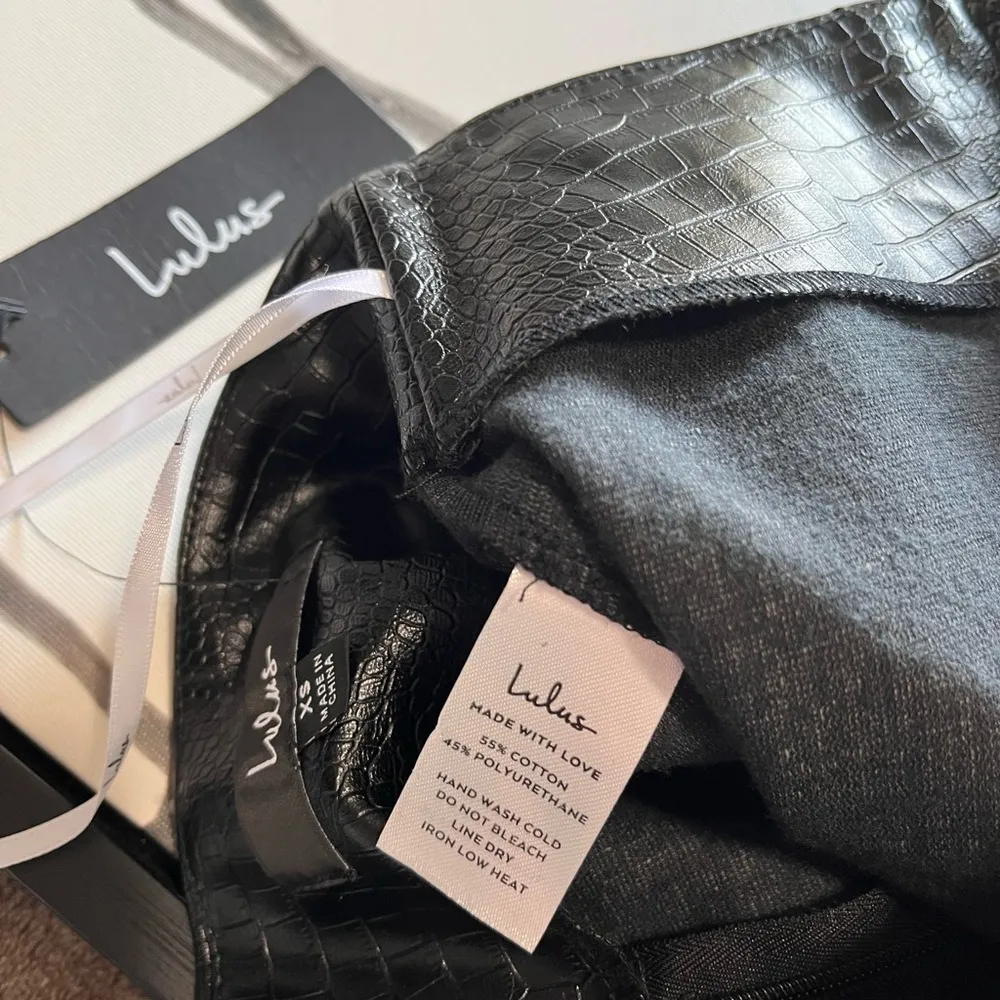 LULUS Faux Snakeskin Black Leather Pencil Mini Skirt Women’s Sz XS NWT - Image 6