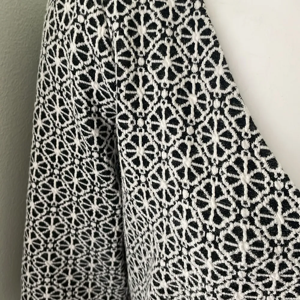 Boden Annabel Black & White Dress size 12 - Image 3
