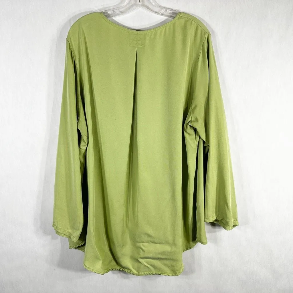 Soft Surroundings Plus Size 1X Top Light Green V Neck Pearl Button Lyocell 1618 - Image 2