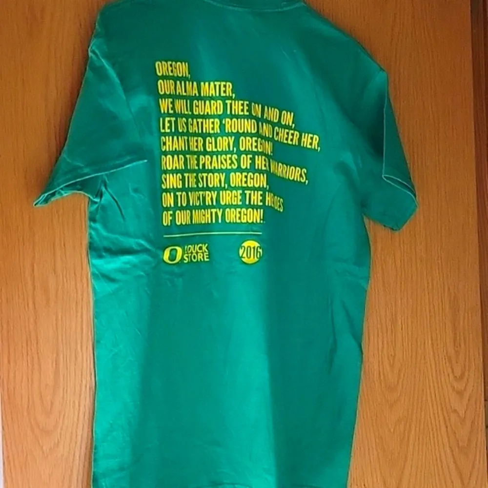 🌈 University of Oregon Ducks Short Sleeve Shirt Top - Image 5