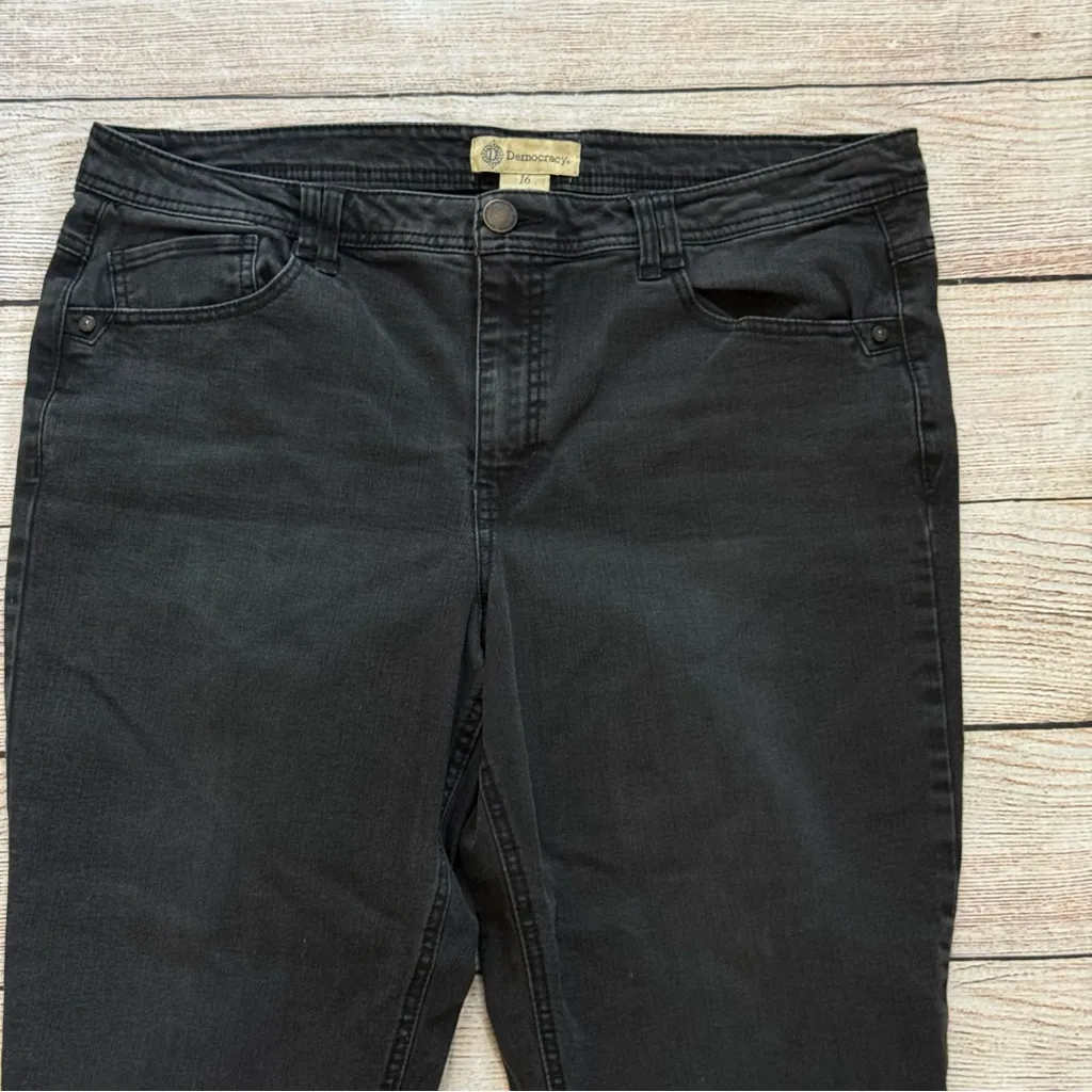 Democracy  Size 16 Black Denim Straight Leg Pants - Image 4