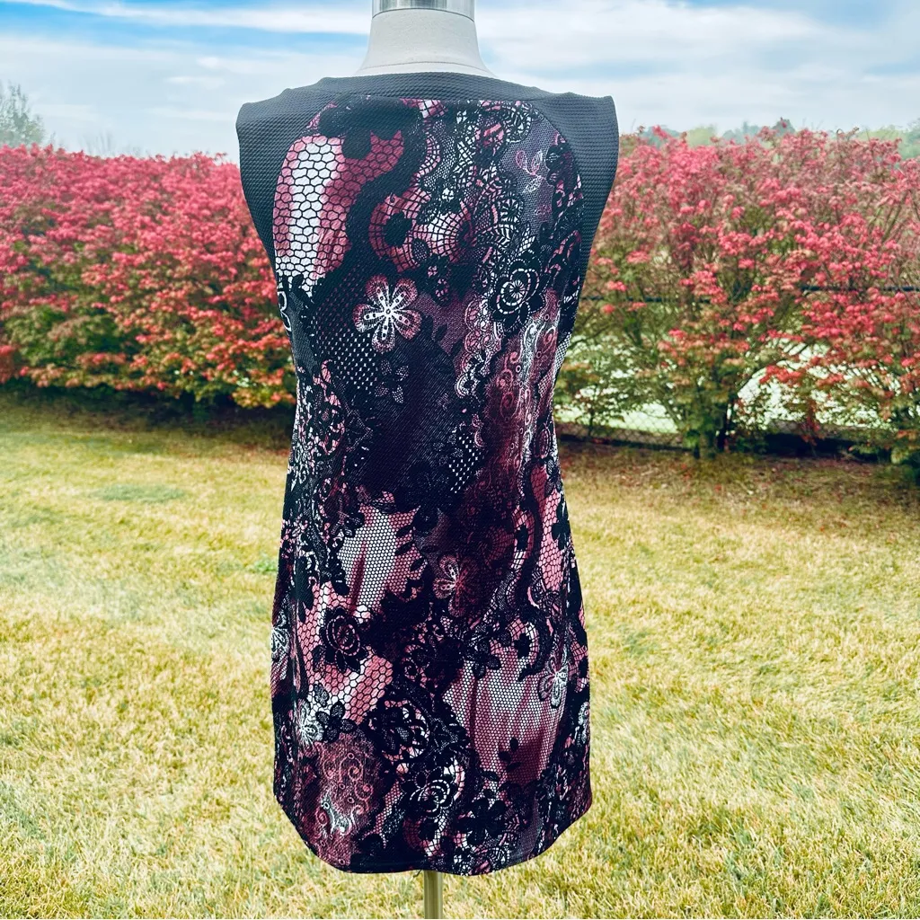 Fille à suivre Axelle Dress Lace & Abstract Print Mini Sleeveless Sheath Black Size M - Image 7