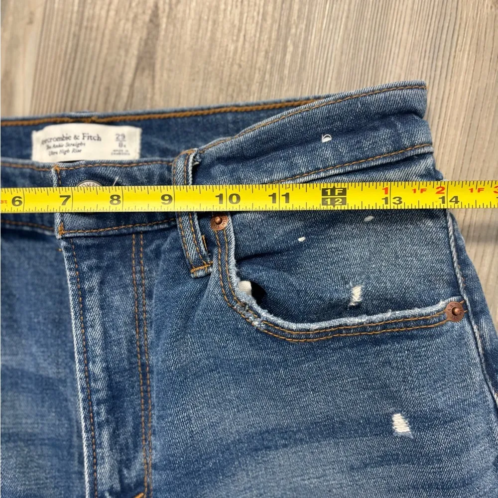 Abercrombie & Fitch Ankle Straight Ultra High rise Jeans Relaxed Fit - Image 5