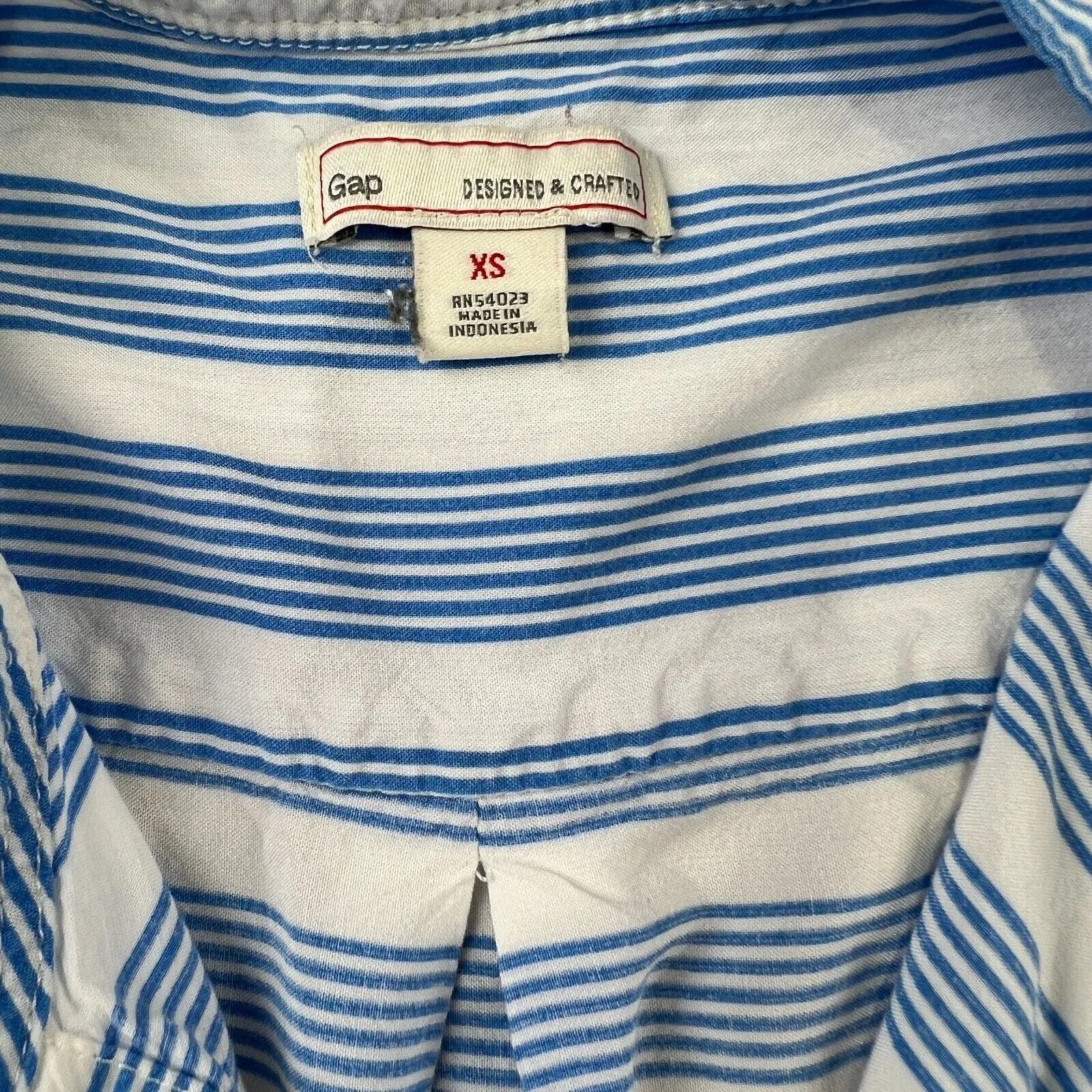 Gap Women Rayon Viscose Shirt Extra‎ Small Cap Sleeves Blue Stripes Lightweight - Image 3