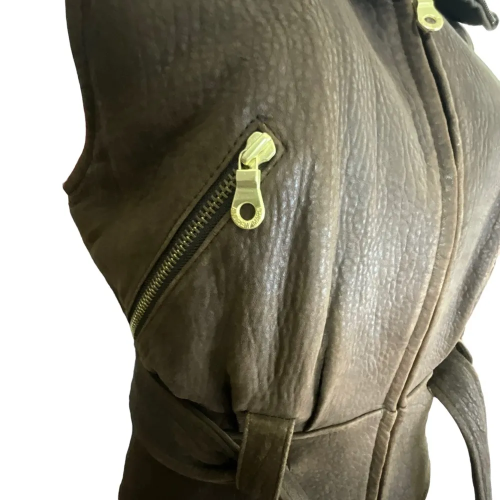 Vintage Andrew Marc Fleece Trim Pebbled Leather Vest Belted Jacket - Image 9