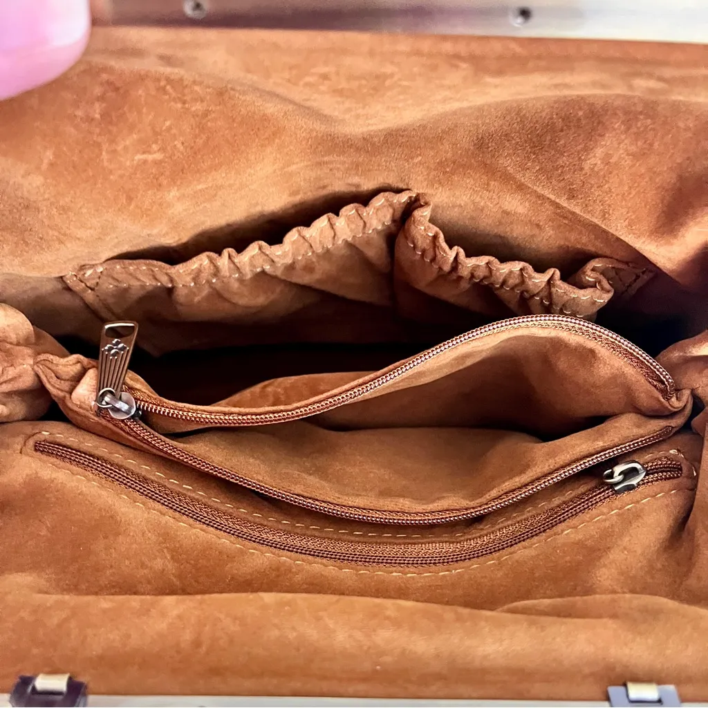 Patricia Nash Tan ‘Novella’ Rose Tooled Leather Frame Convertible Bag in “Tiger” - Image 8