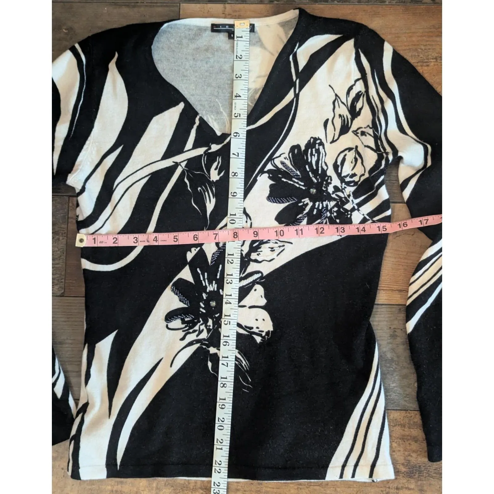 Pierri New York Black & White Abstract Floral Knit Sweater S Beaded - Image 5