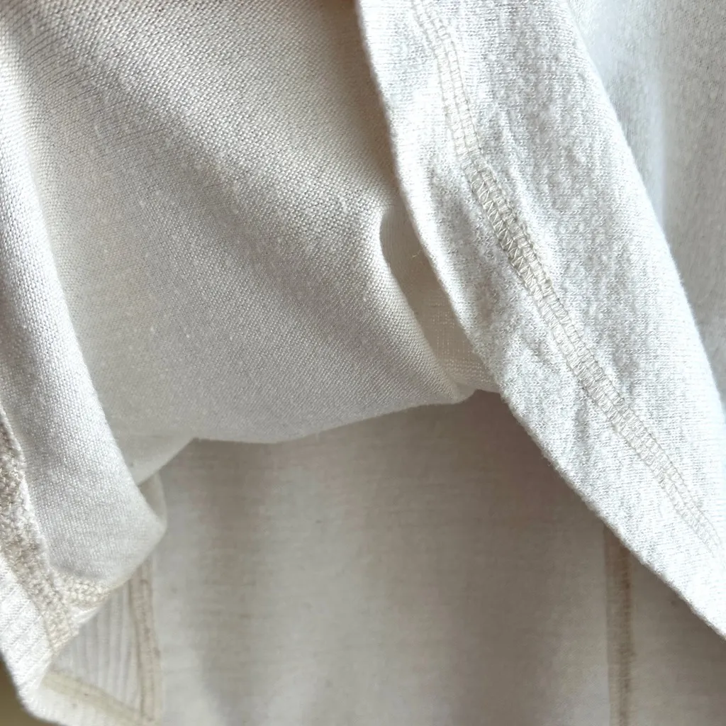 Abercrombie & Fitch Soft & Cozy White V-Neck Sweater T-Shirt, Size XS - Image 10