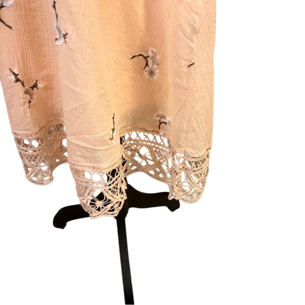 BB Dakota Haleigh Peach‎ Low Neck and Back Embroidered Midi Dress Women's Size 6 - Image 8