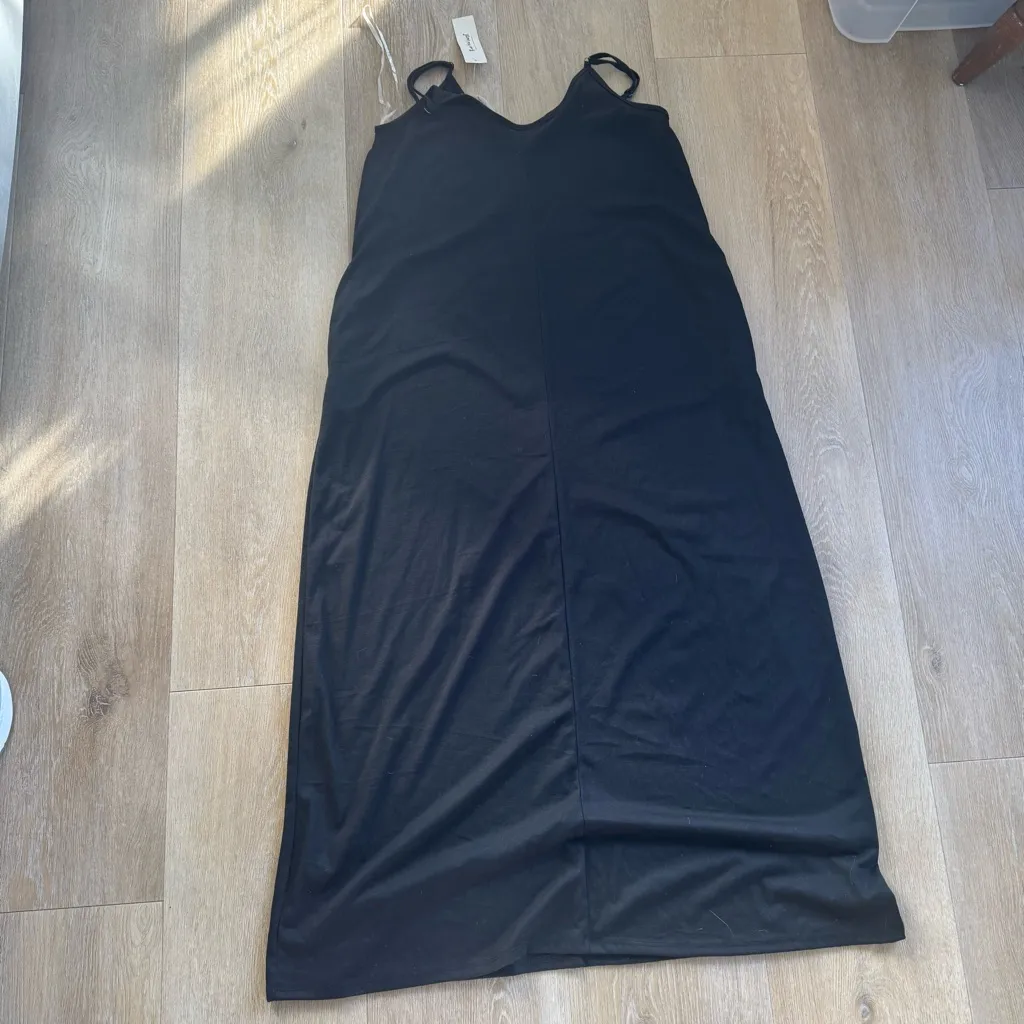 Three Bird Nest Black Maxi Dress - Image 6