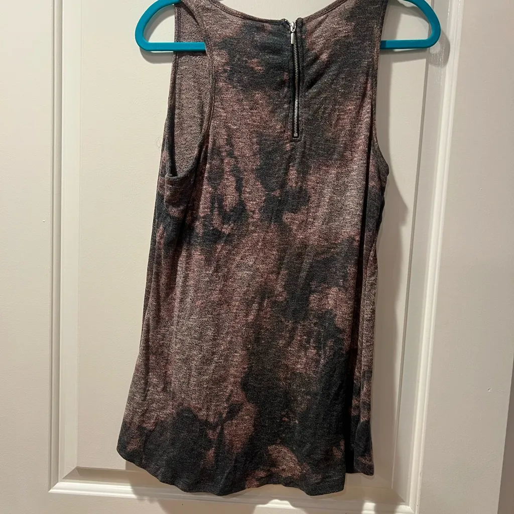 Mossimo Black and Brown apocalyptic Tank Top - Image 2
