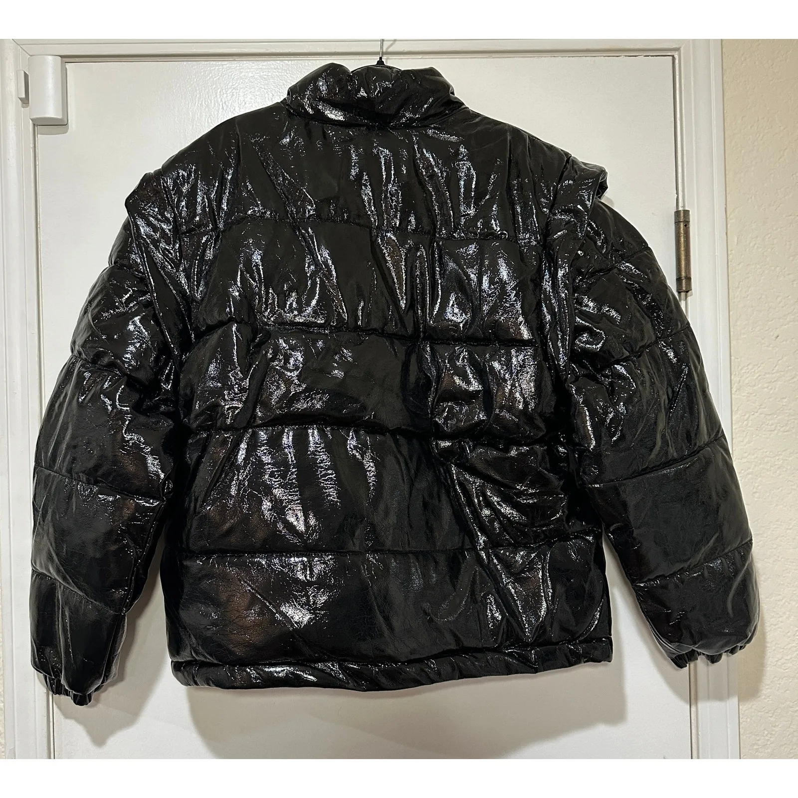 We Wore What Snap Off Sleeve Puffer Jacket Shiny Faux Leather Size Medium NWT - Image 11