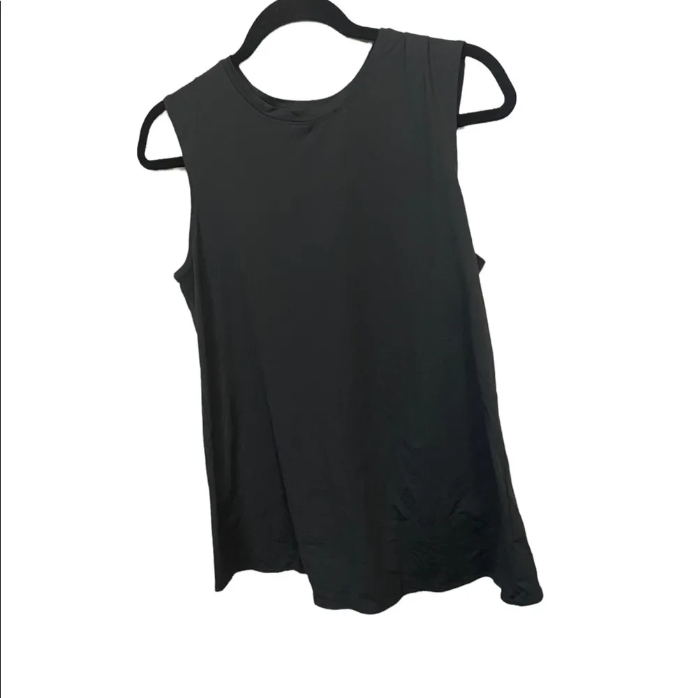 Athleta grey drape back size small sleeveless tee. - Image 2