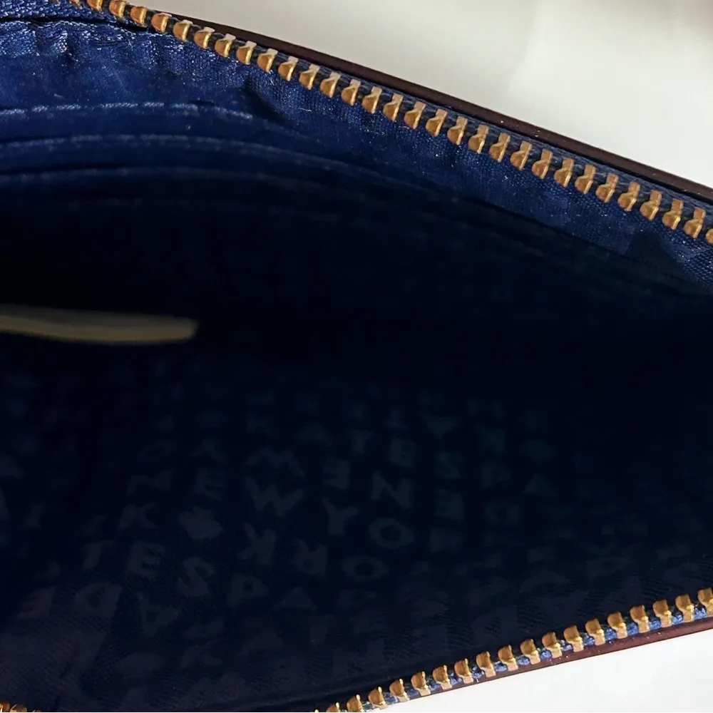 NY TINIE LAUREL WAY WRISTLET in colorful stripes - Image 13