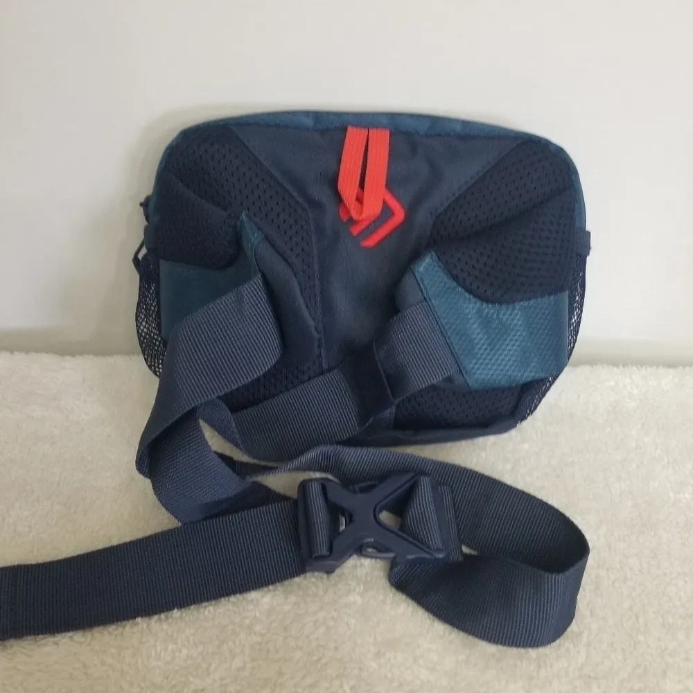 NWOT Tags Fannypack Belt bag Orange - Image 2