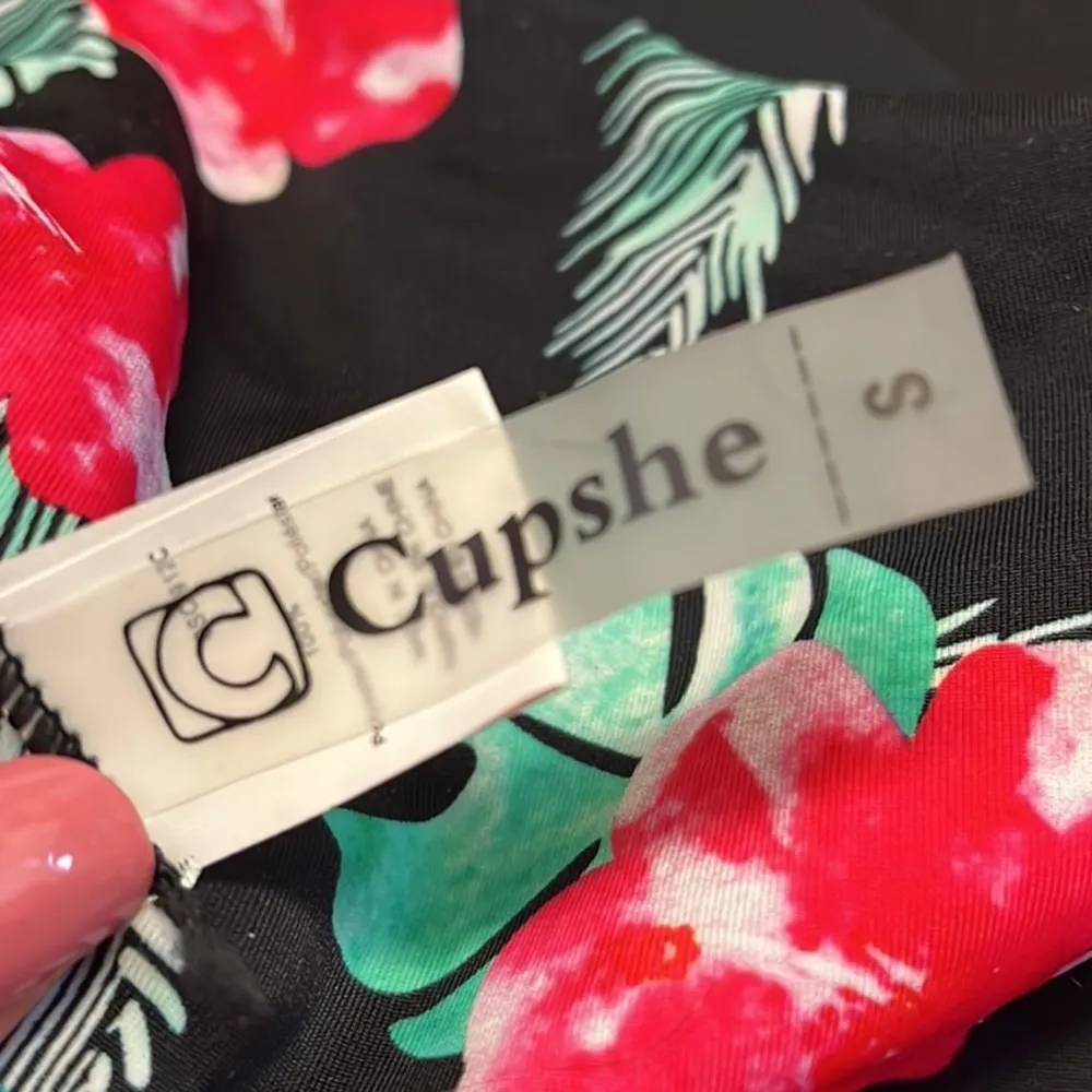 Cupshe Bikini Swimsuit Black Red Floral S Small New - Image 3