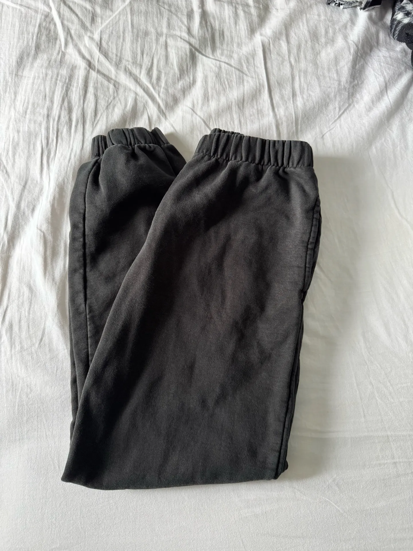 Brandy Melville Rosa Sweatpants - Image 2