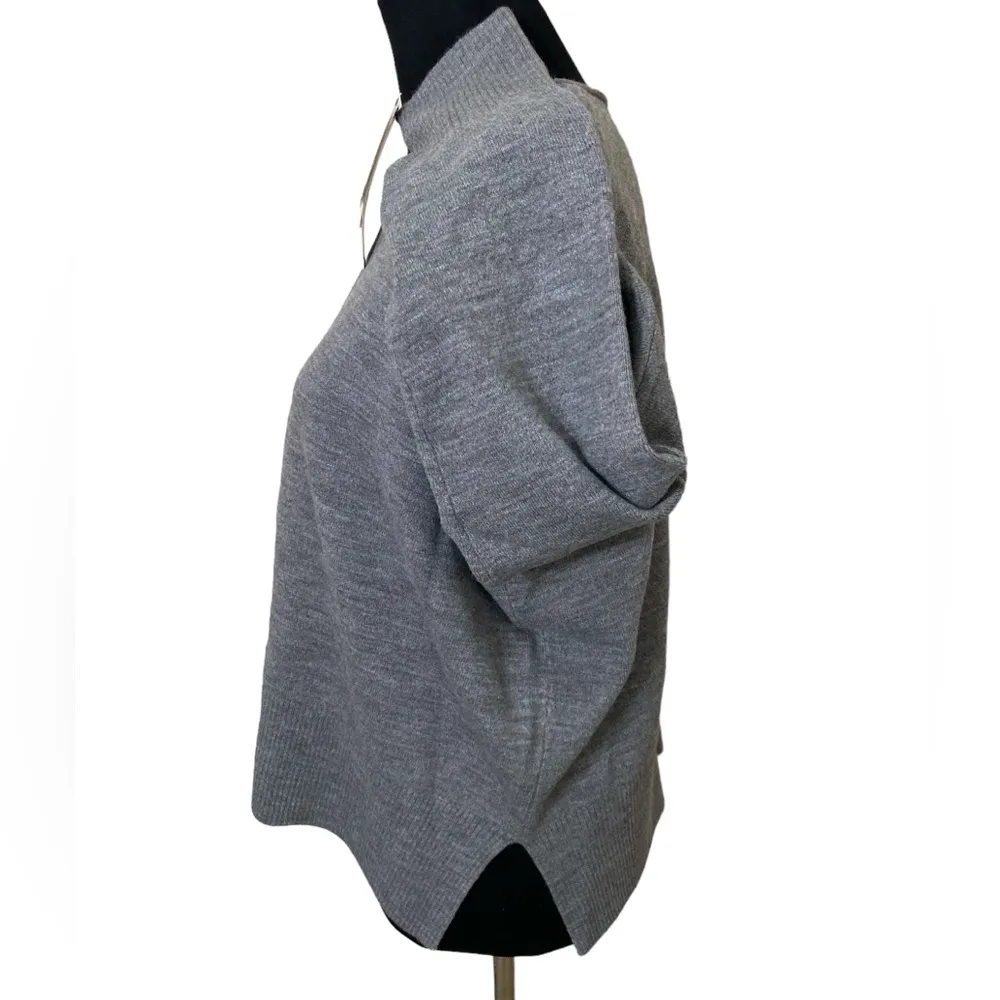 Classic oversized gray sweater - Image 3