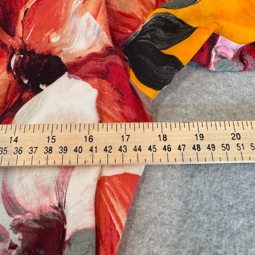 fig and flower Top Womens Small White Red Floral Garden Party Boho Country - Image 14