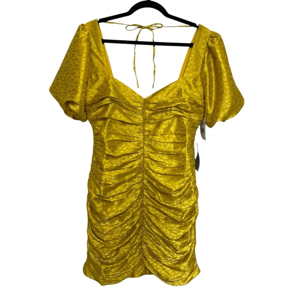 NWT Adelyn Rae Nissa Puff Sleeve Mini Dress in Honeycomb - Size M - Image 5