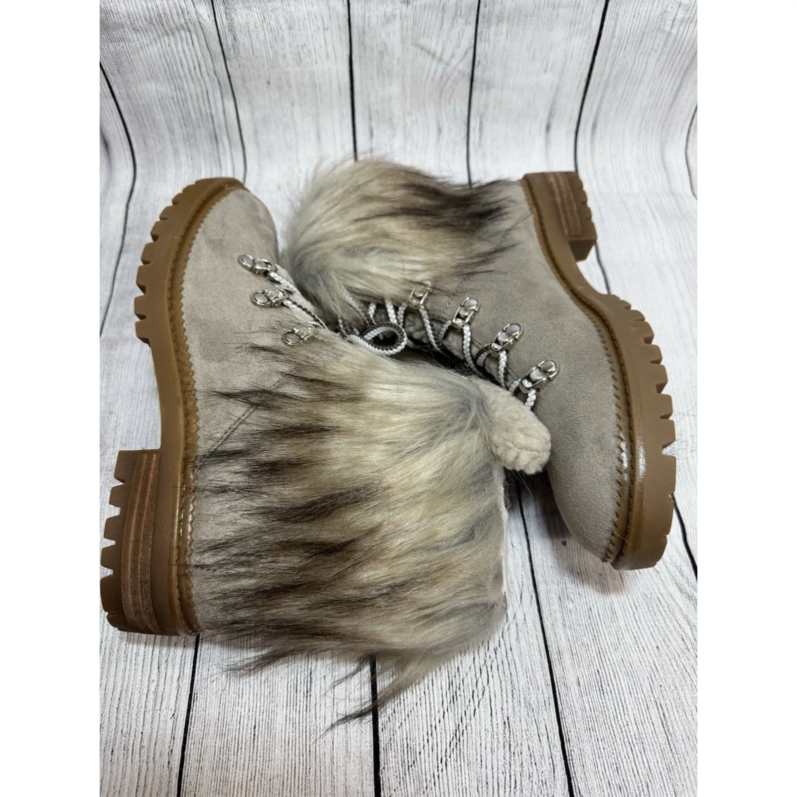 NINE WEST Gray Faux Suede Fur Trim Hiking  Boots by Nine West SZ 7.5 - Image 7