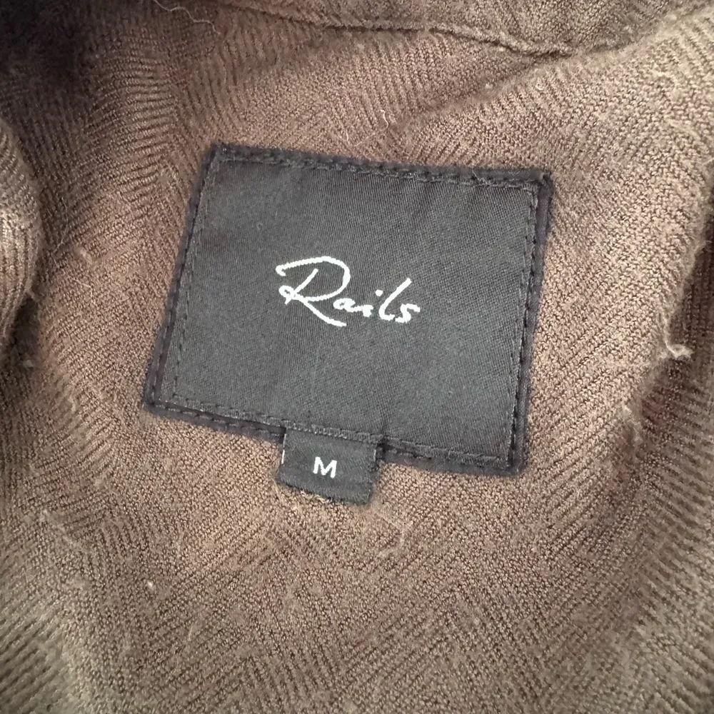 Rails Hunter Tie Dye Herringbone Button Up Shirt Olive Green Black Waves Medium - Image 10