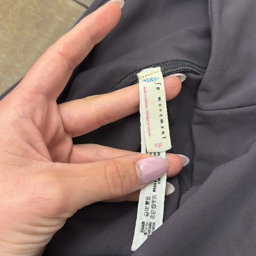 Revolve Movement Freestyle Rise Legging in Dark Purple
FREE PEOPLE - Image 3