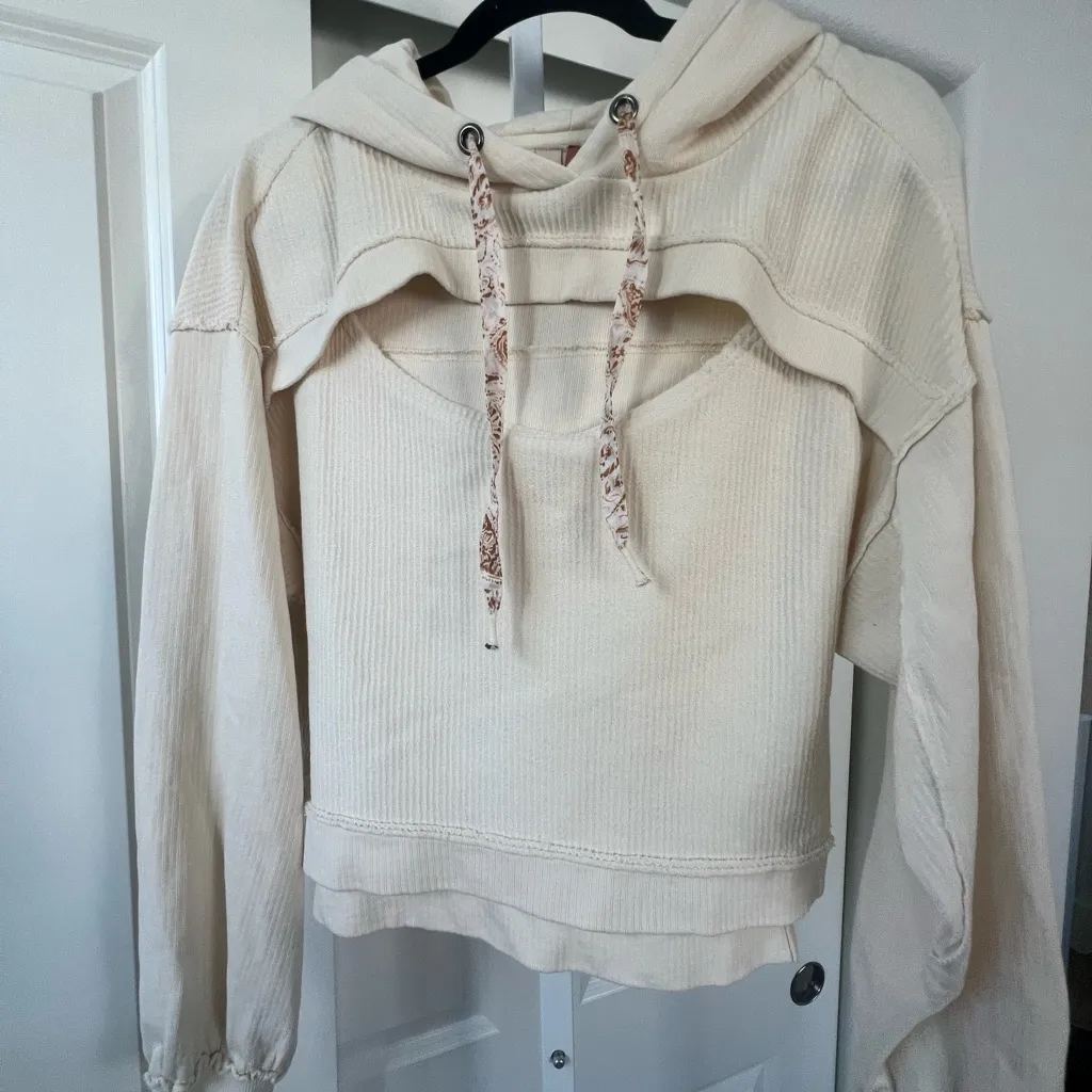 Pilcro peekaboo hoodie - Image 2