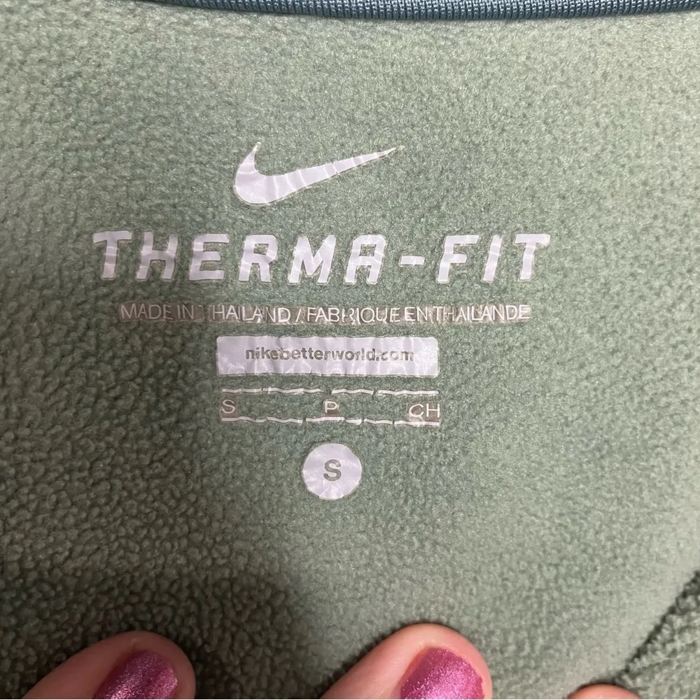 Nike Therma-fit full zip jacket size small - Image 6