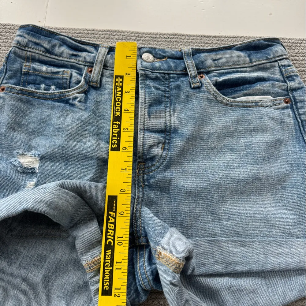 Old Navy Medium Blue Denim High Rise O.G. Straight Rolled Hem Jean Shorts Sz 6 - Image 5