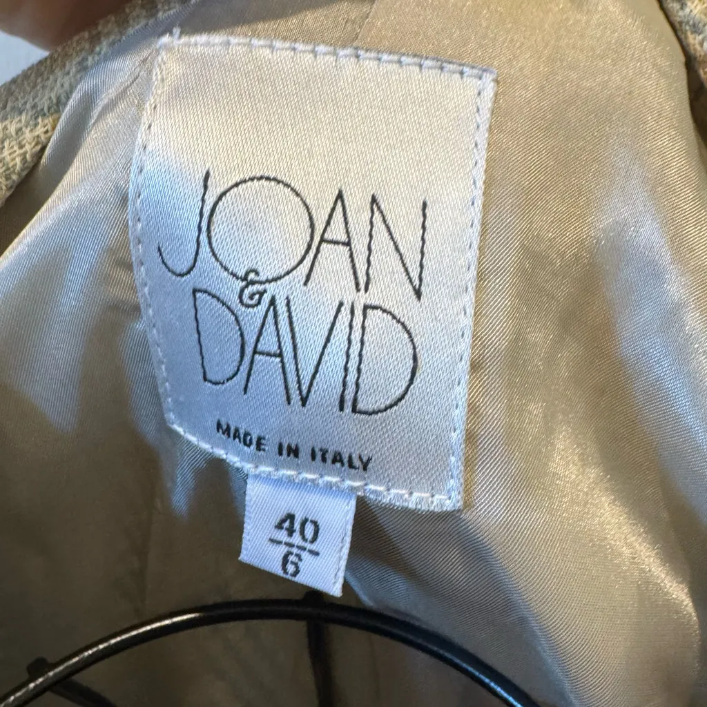 Joan & David Plaid Cream Tan Blazer Sz 6 Lana Wool Italian Single Button Jacket - Image 6
