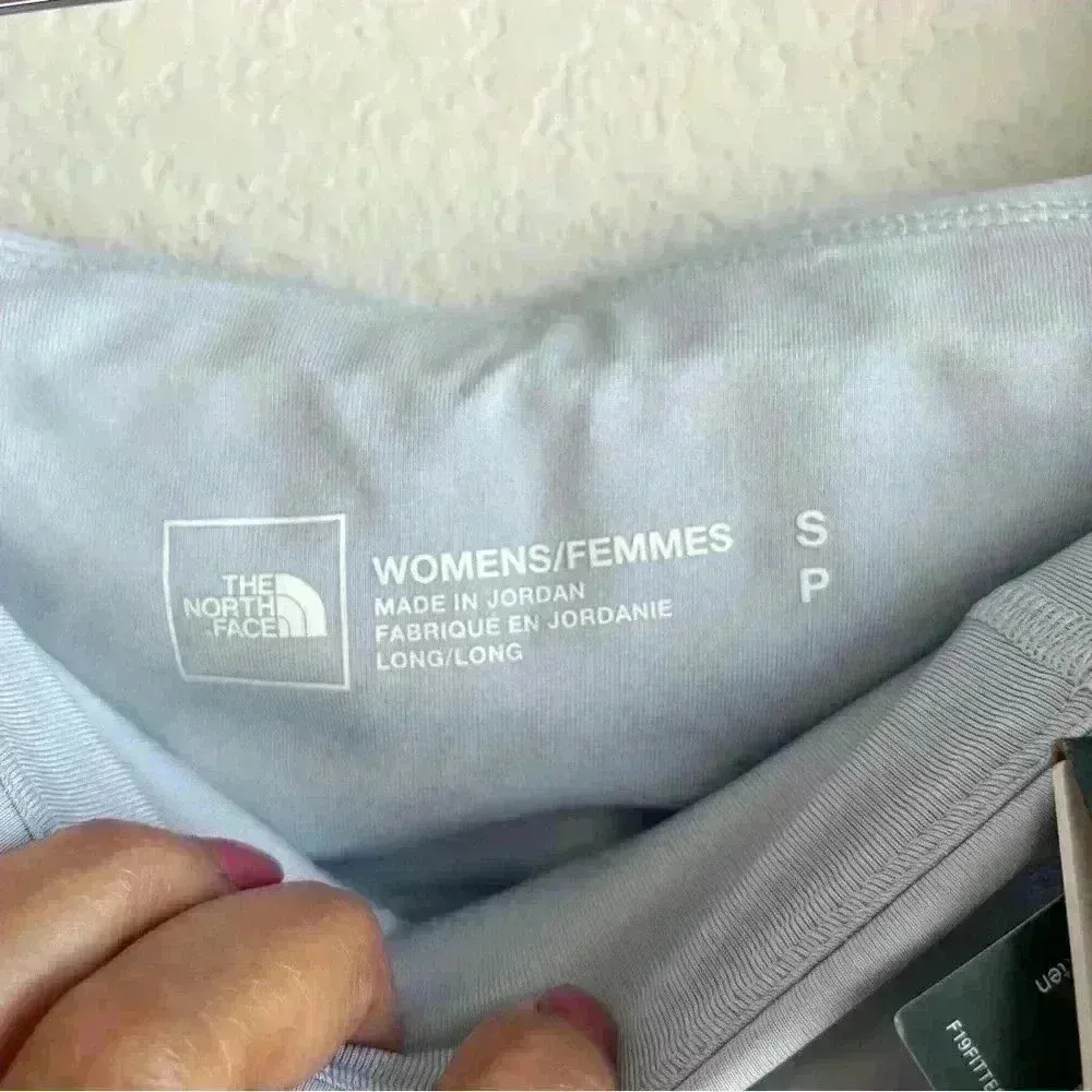 The North Face‎ Women's Trail Wear Dusty Blue OKT Trail Shorts Size Small NWT - Image 12