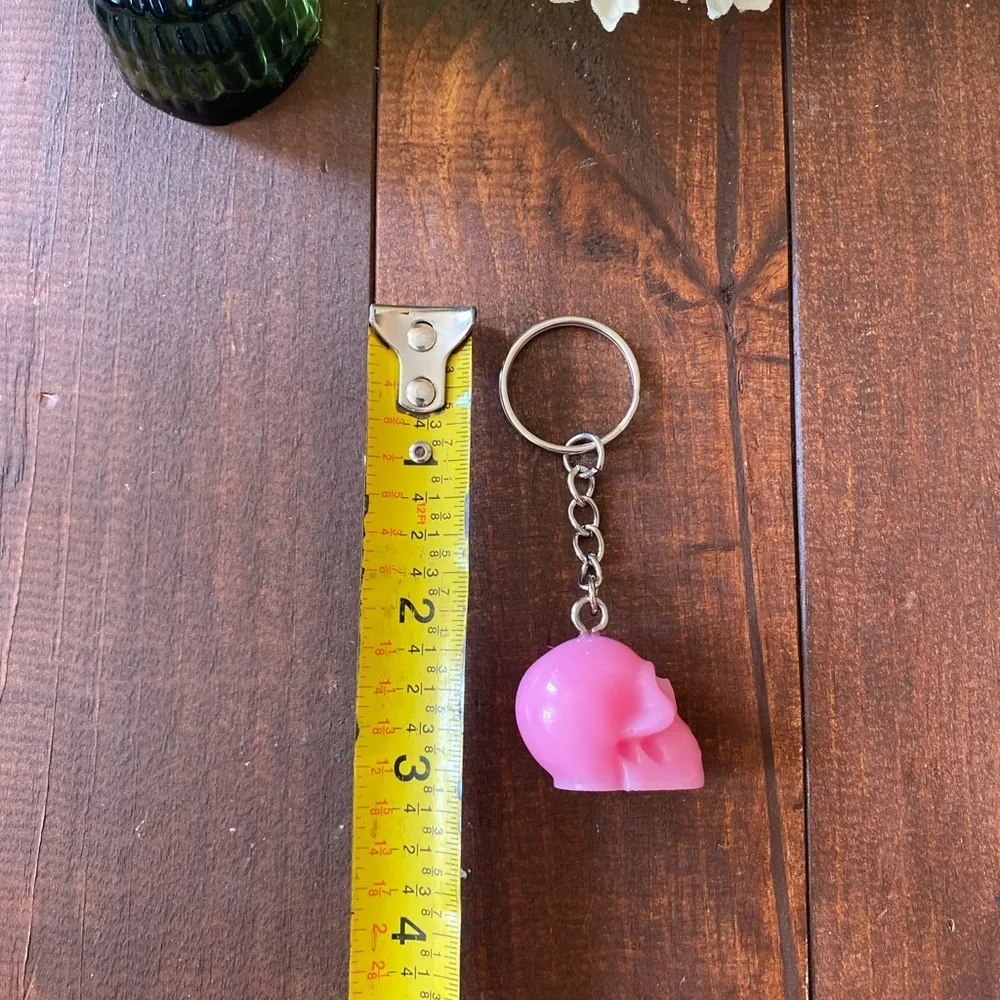 Handmade Resin Bubblegum Pink Skull 3” Keychain Gothic Backpack Bag Charm NEW - Image 7