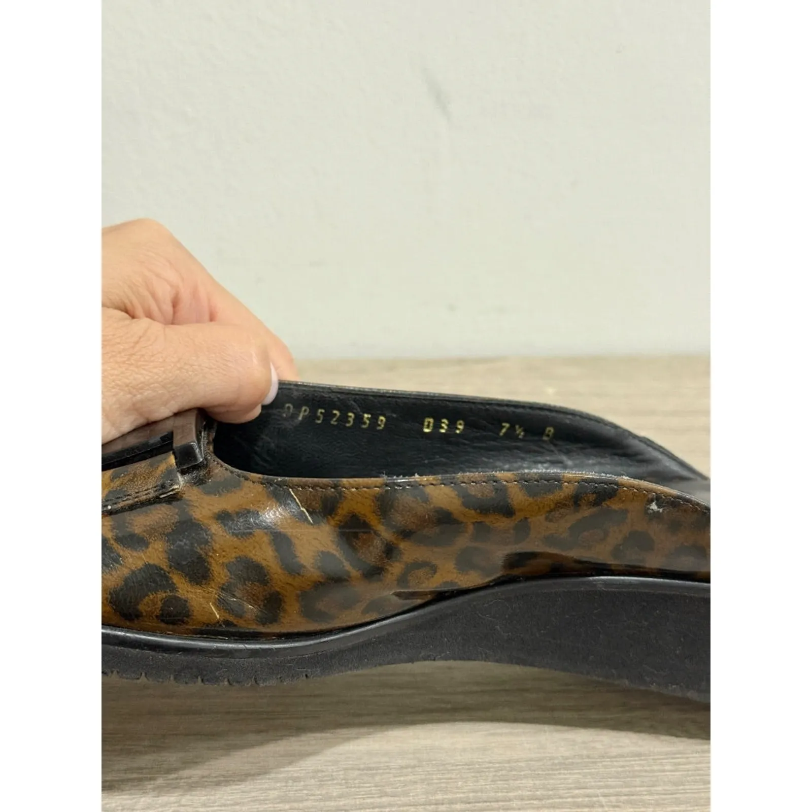 Salvador Ferragamo Leopard Print Slip On Wedge Slides Sandals Brown/Black 7.5 - Image 5