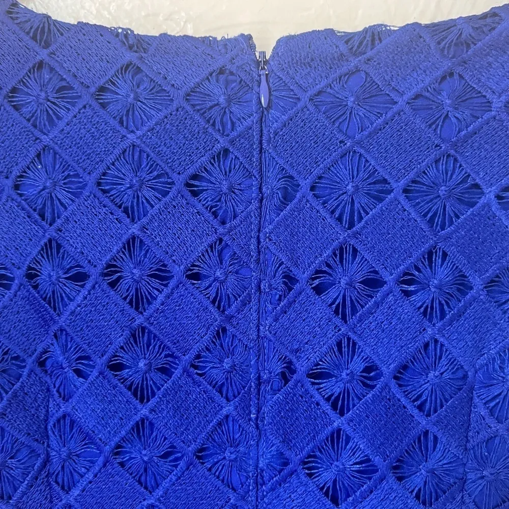 Adrianna Papell blue lace dress size 4 - Image 7