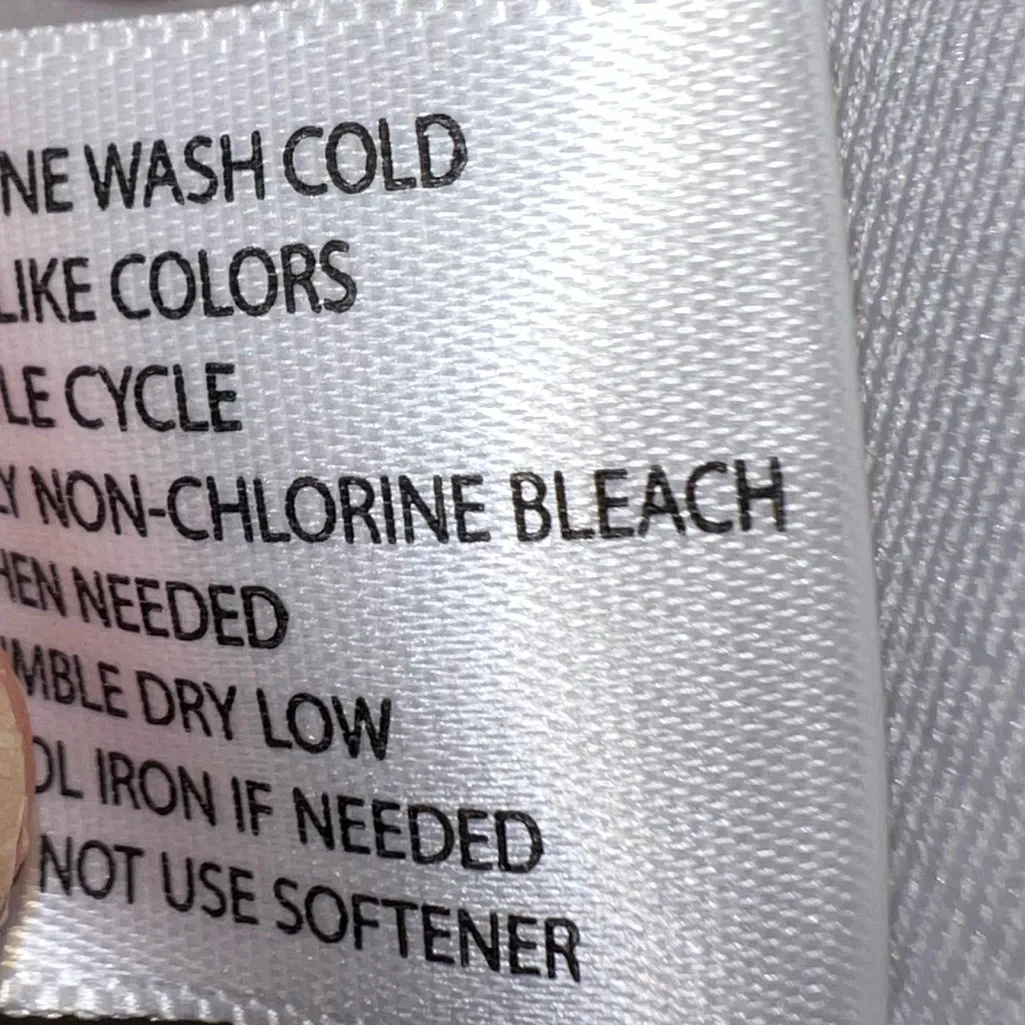 Lady Hagen v-neck White Shirt with Red Trim and button detail LARGE - Image 6