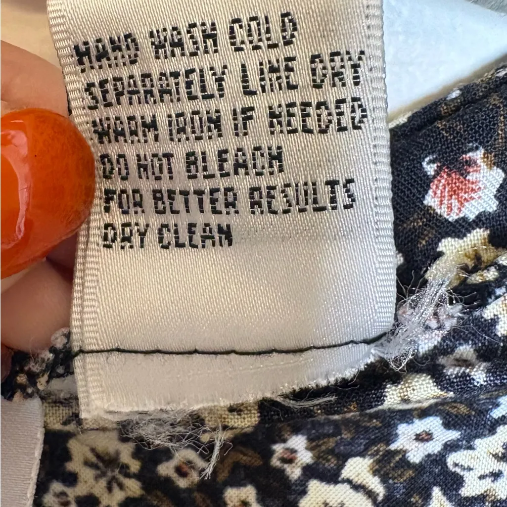 Floral Button - Image 6