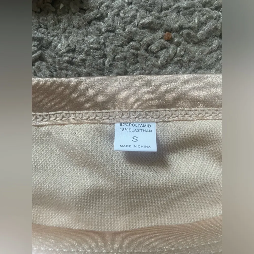 NWT Champagne Sequin Sparkle Two - Image 9