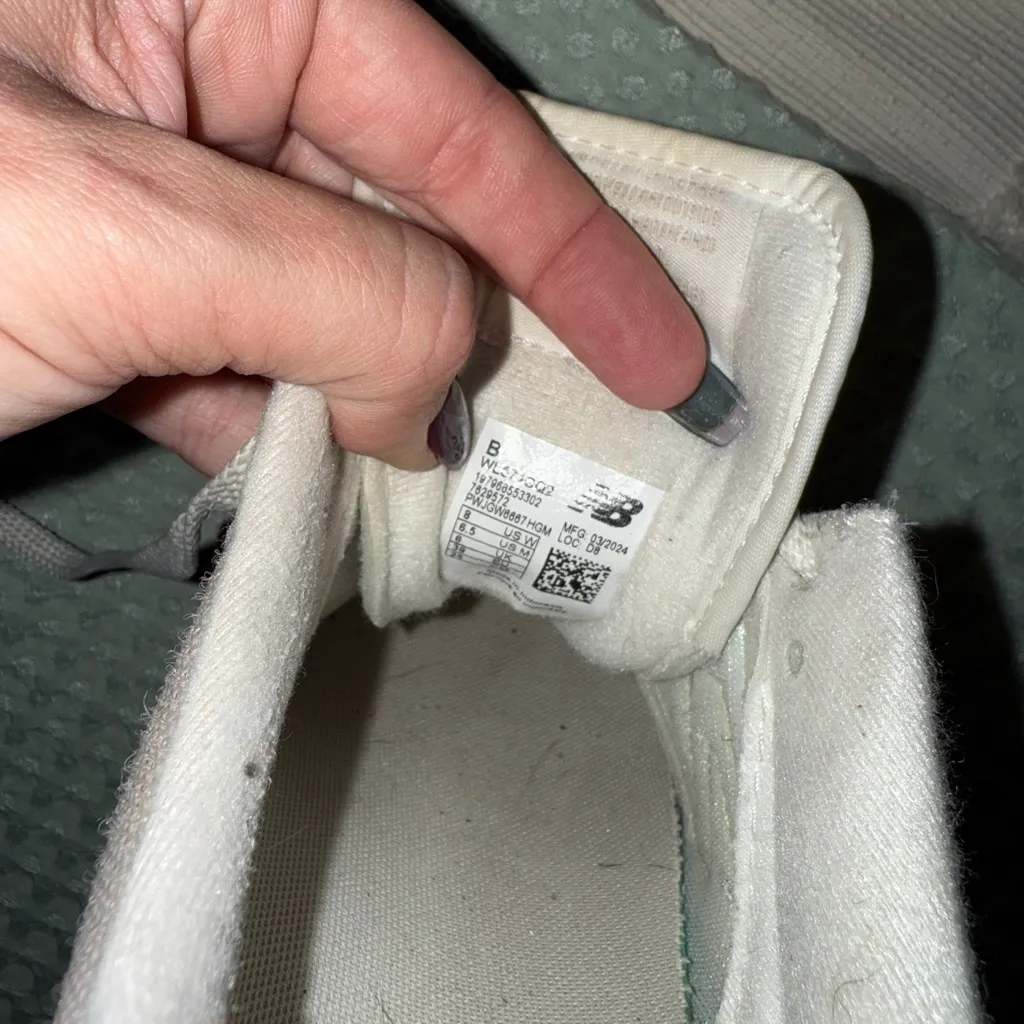 Women’s New Balance 574 sneakers size 8 Only worn a few times. - Image 7