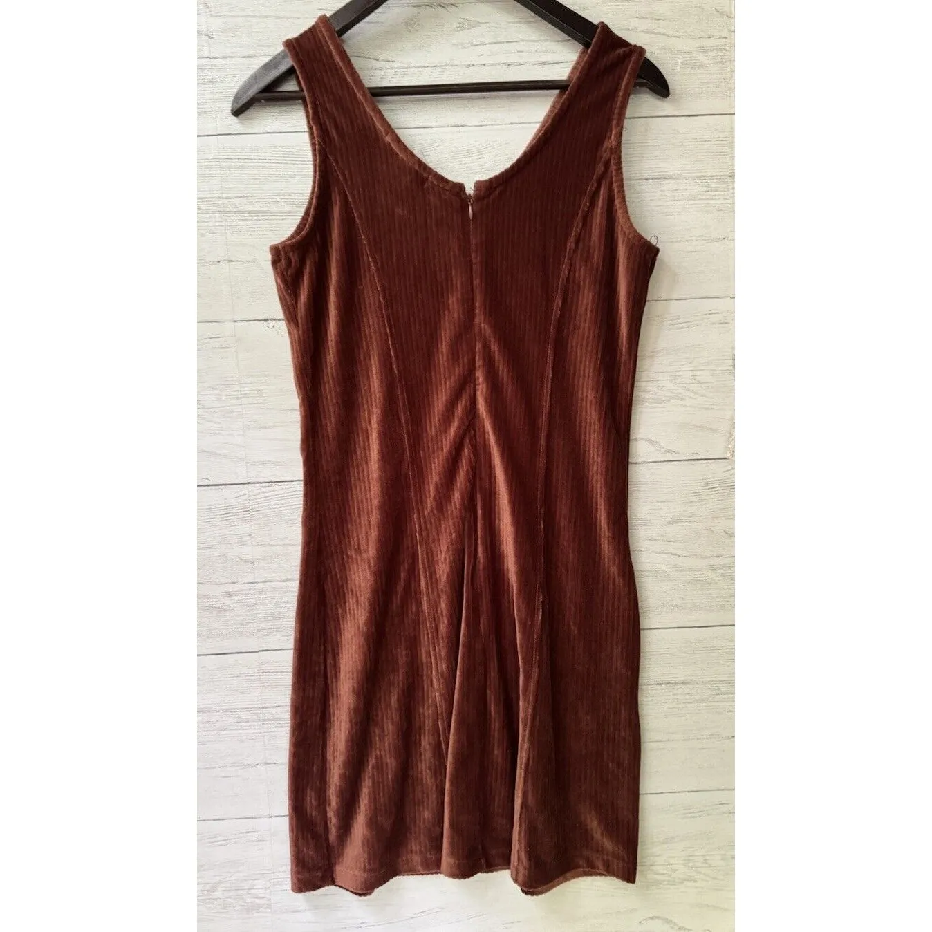 Planet Gold Velvet V-Neck Tank Dress Size M - Image 5