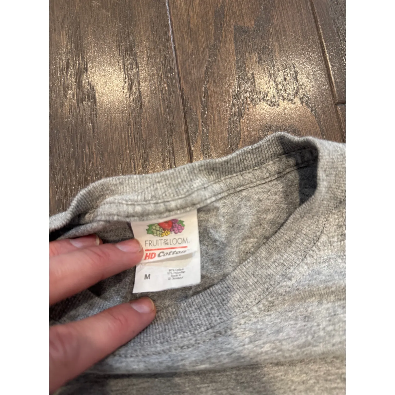 The Mountains Are Calling Graphic Long Sleeve T-Shirt Fruit‎ Loom M - Image 2