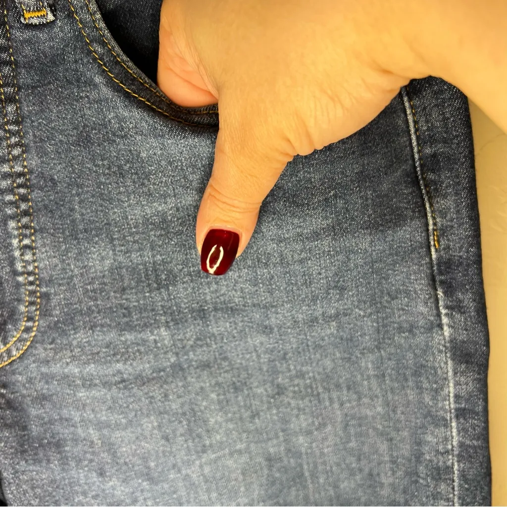 Everlane The Kick Crop Bootcut Denim Jeans - Image 5